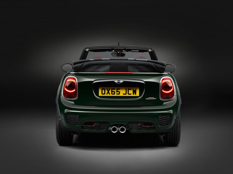  Mini Cooper S JCW Cabrio 2016 года  (фото 8 из 104)